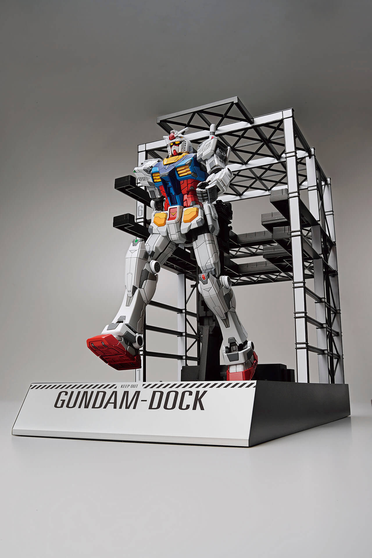 Gundam Gunpla Yokohama Limited Set of 2 RX-78F00 1/100 & 1/144 Plastic model 