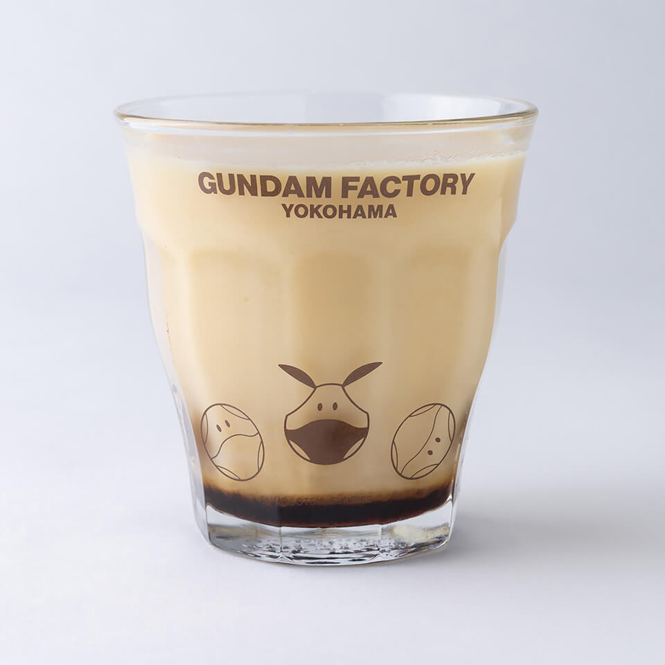 GUNDAM Café YOKOHAMA Satelliteから新メニューのプリン、新デザインの